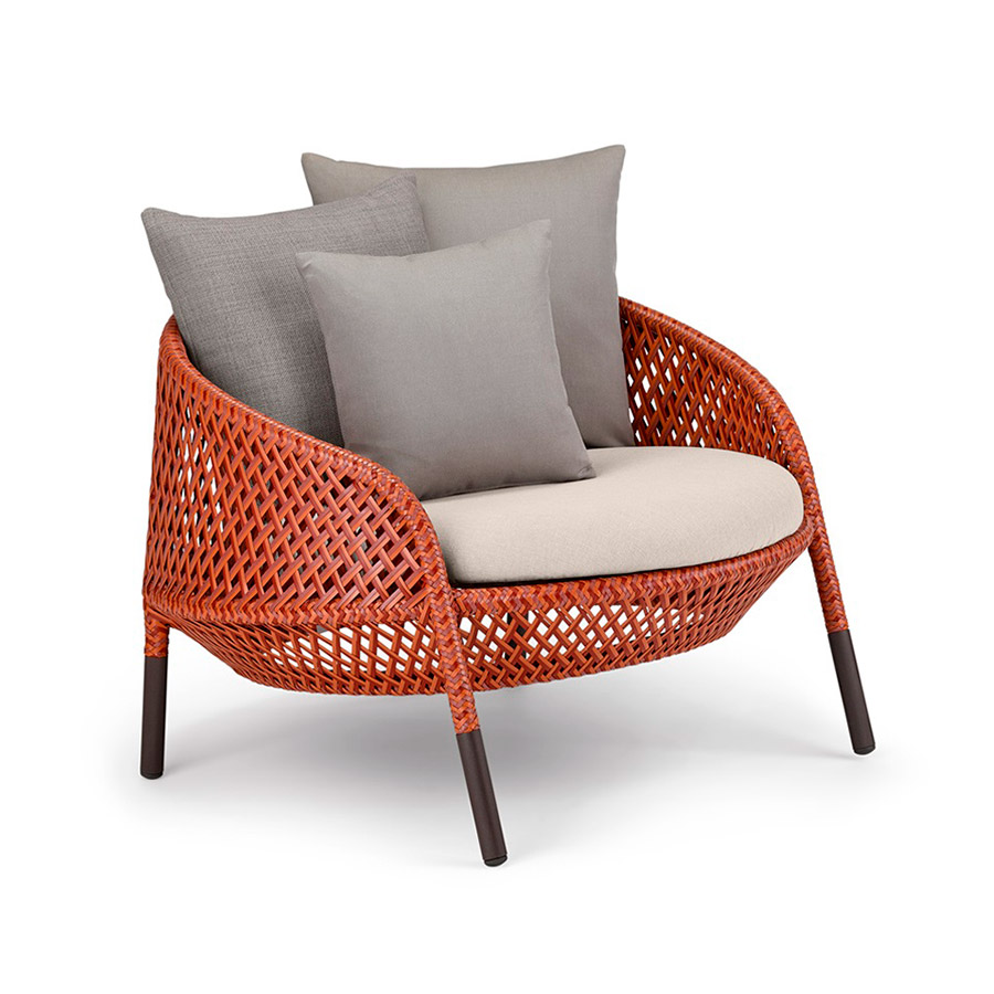 DEDON-SOFA-AHNDA-LOUNGE-CHAIR-1920X1266PX