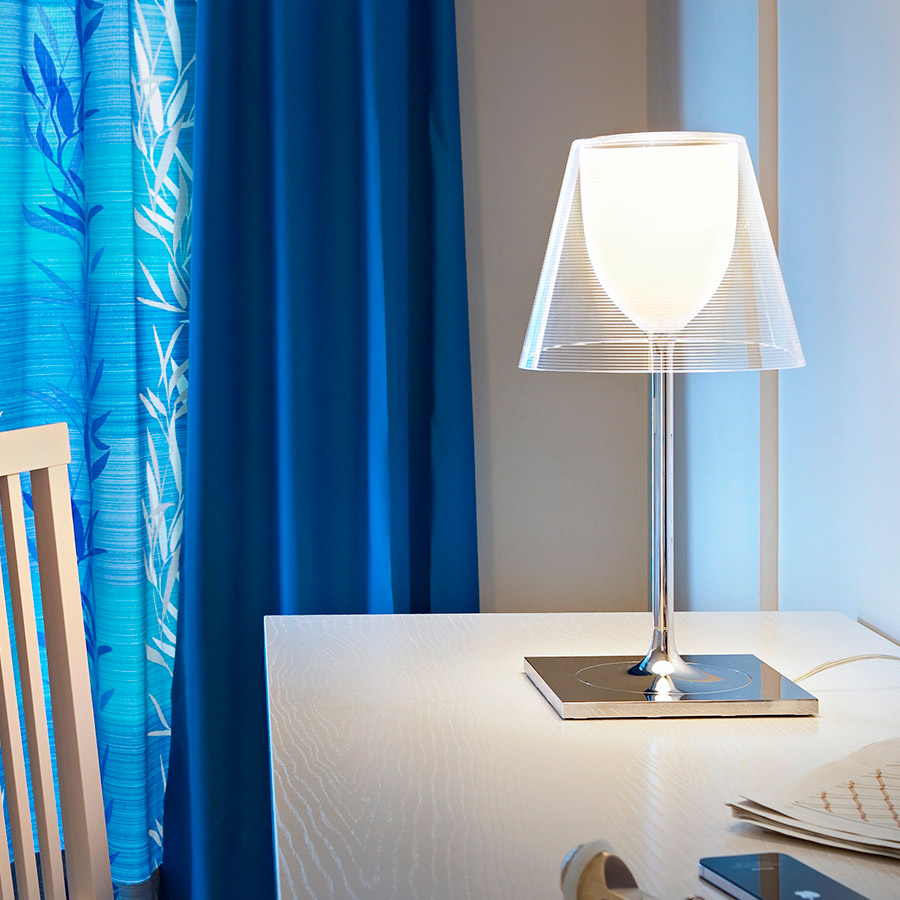 FLOS-KTRIBE-SOBREMESA-4