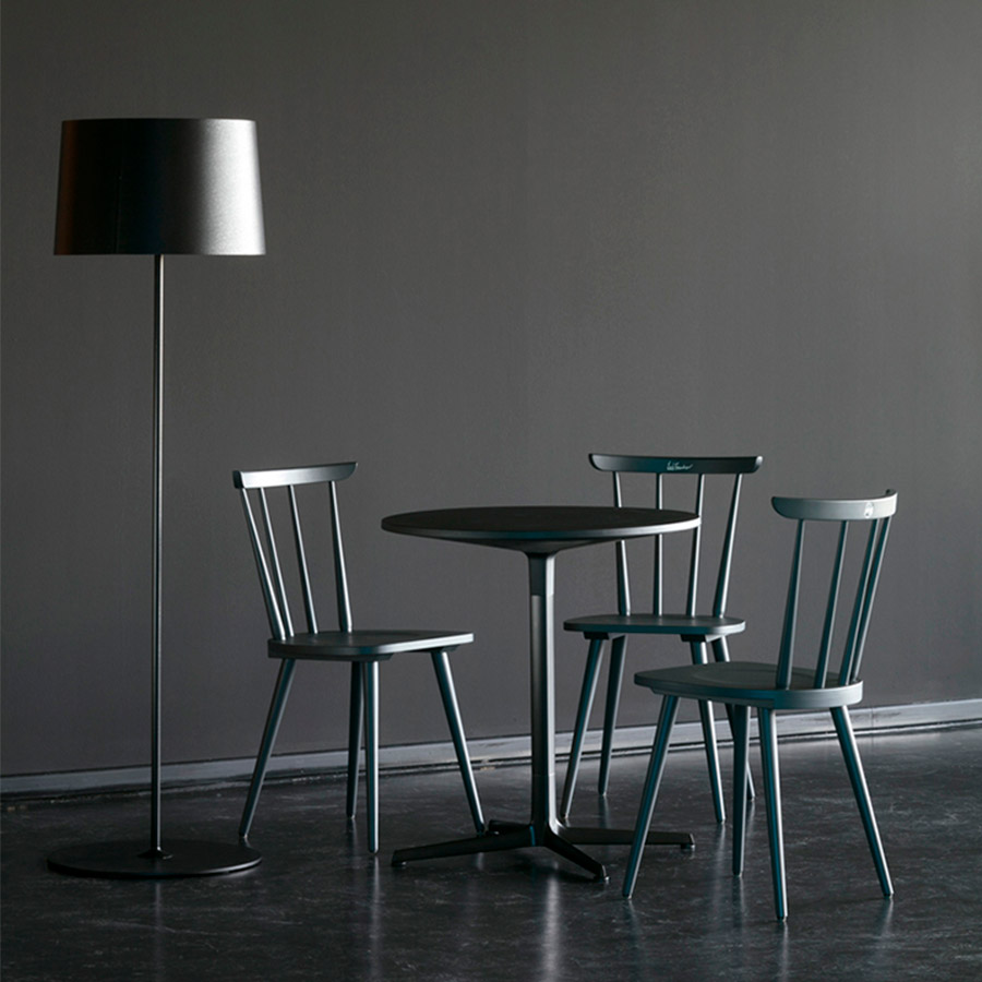 FOSCARINI-TWIGGY-LETTURA-SUELO-2