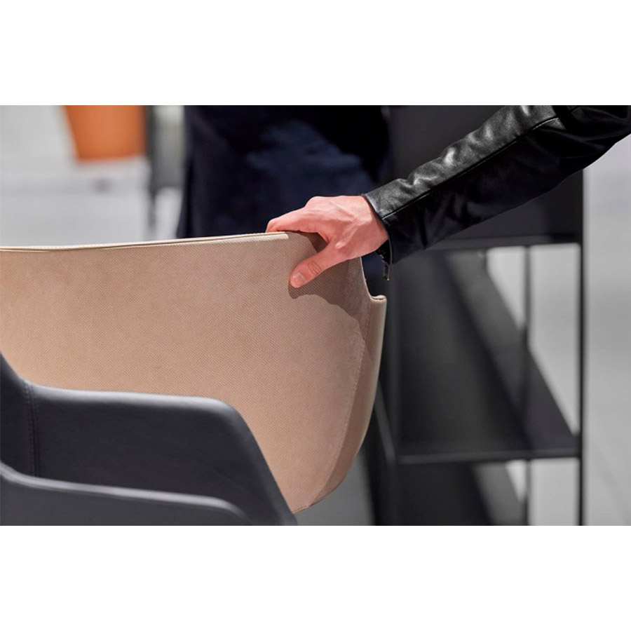 MDF ITALIA-FLOW-LEATHER-15