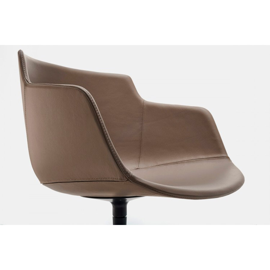 MDF ITALIA-FLOW-LEATHER-6