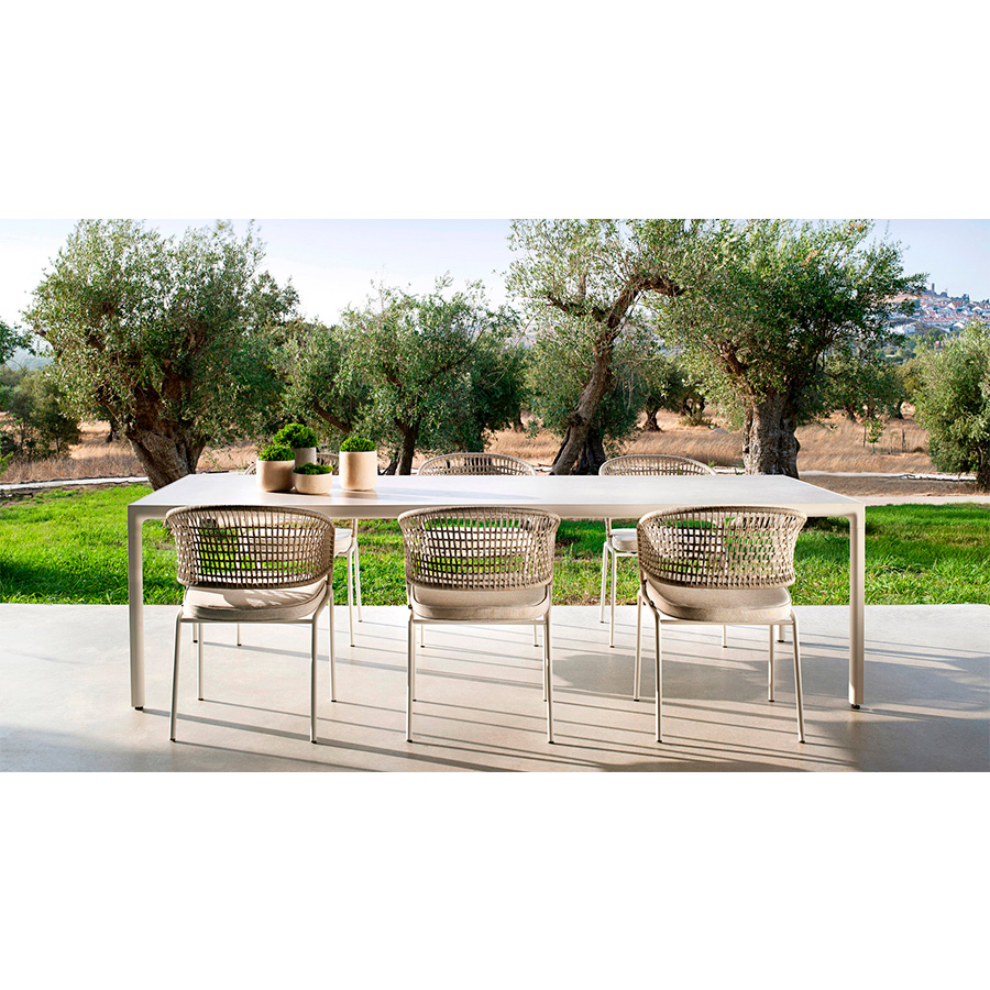 TRIBU-SILLAS-CTR-CTR-ARMSTOEL-HEADER-CTR-ARMCHAIRS-LINEN